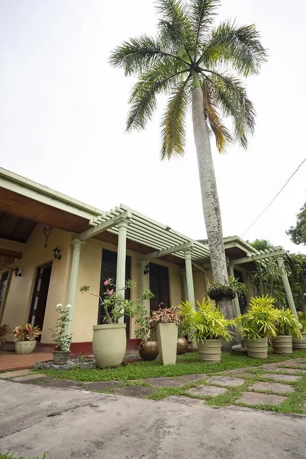 Heritage Villa Negombo 0*,  Šrí Lanka